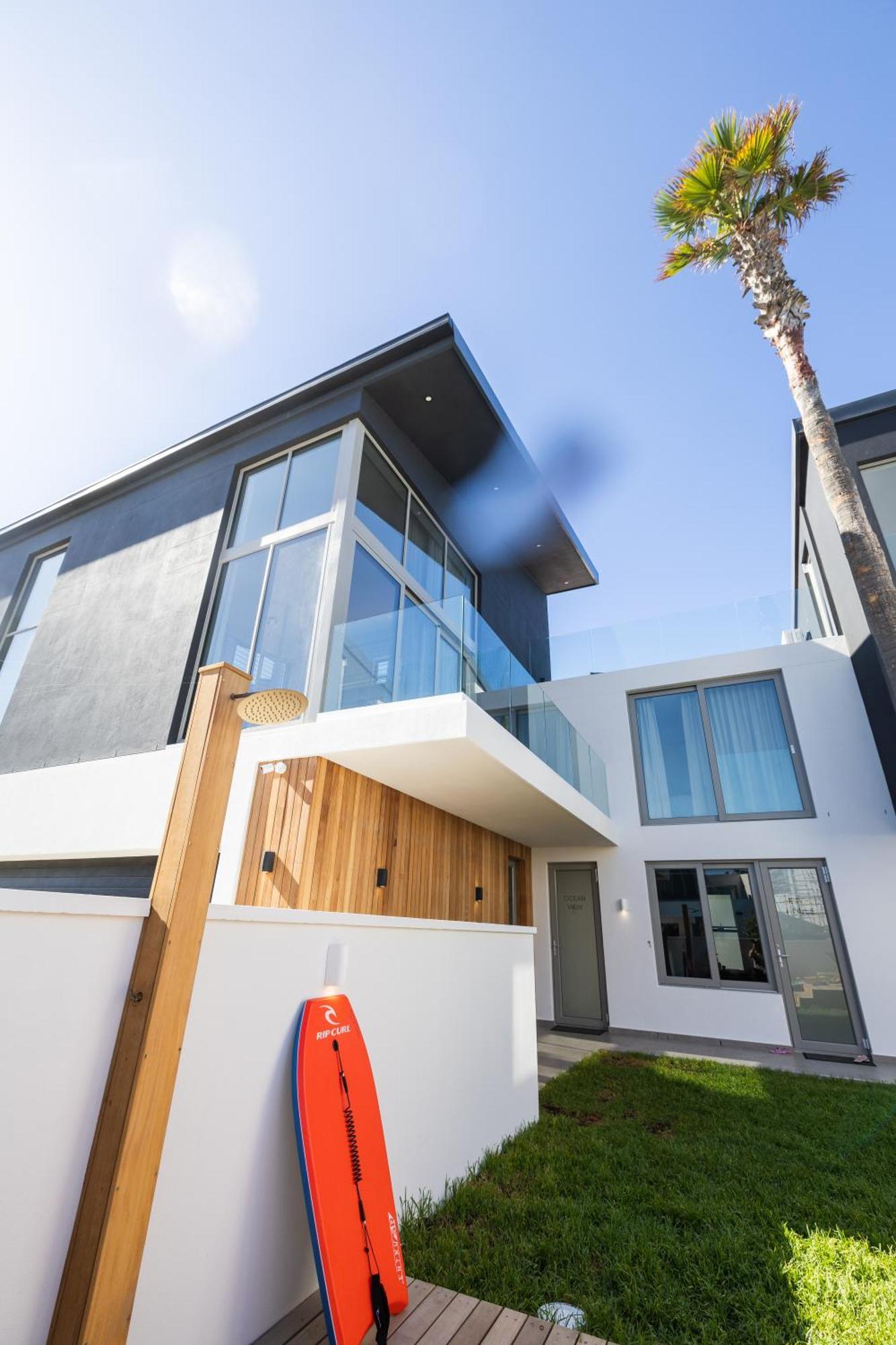 Ocean 9 - Sunset Beachfront Residency Cape Town Dış mekan fotoğraf